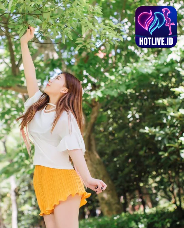 Dong Cheng Li (董成丽): Pesona Bintang Tiongkok yang Menakjubkan di Hotlive. The Amazing Charm of a Chinese Star 10/01 3 - HotLive Dong Cheng Li-Hotlive