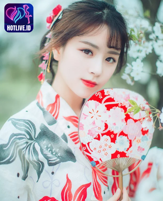 You are currently viewing Mengungkap Keajaiban Gong Zi Bu Huai di Puncak Popularitas Live Streaming China: Analisis Mendalam tentang Hot51 dan Fenomena Yylive Mod Apk Apkvipo Beautiful girl