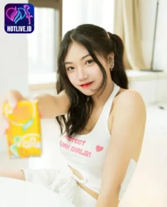 Fenomena Sun Xiaoyi: Mengulas Kehebatan Hot51 Live Mod Apk dan Download Hot51 Live Terbaru Beautiful Girl 8 - HotLive Read more about the article Fenomena Sun Xiaoyi: Mengulas Kehebatan Hot51 Live Mod Apk dan Download Hot51 Live Terbaru Beautiful Girl