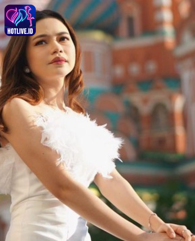 You are currently viewing Kisah Fenomenal Rara Lida: TikToker Panas dari Indonesia yang Menggemparkan Dunia di Hot51 Livestream Beautiful Girl