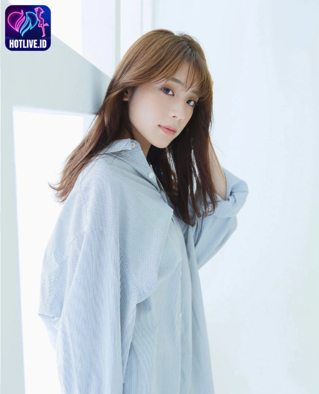 Menjelajahi Sensasi Live Streaming Panas bersama Asuka Kijima Star Indonesia: Tinjauan Mendalam tentang Tata Live Mod Apk, Bling2 Live, dan Pengalaman Menonton Terkini The Beautiful Girl 4 - HotLive Asuka Kijima-Hot51