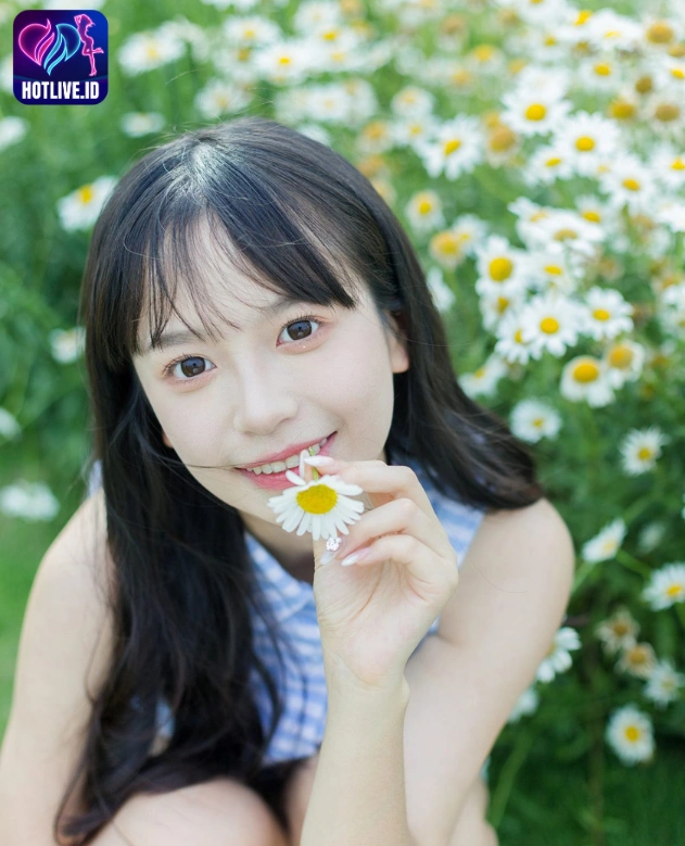 Menelusuri Pesona Yan Lin Er: Model Cina yang Menggemaskan di Hot51 Livestream The Beautiful Girl 5 - HotLive Yan Lin Er-Hot51