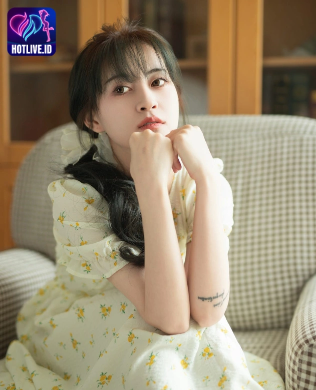 Kisah Menawan Yi XuanXi: Model Cantik dari China di Hot51 Livestream The Beautiful Girl 4 - HotLive Yi XuanXi-Hot51