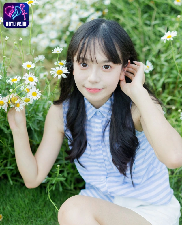 Menelusuri Pesona Yan Lin Er: Model Cina yang Menggemaskan di Hot51 Livestream The Beautiful Girl 3 - HotLive Yan Lin Er-Hot51