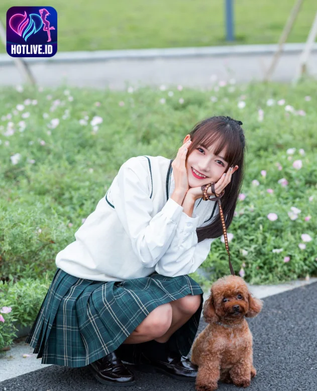 You are currently viewing Fenomena Hu LuoBo Star Indonesia Livestream Hot51: Aplikasi HotLive Mod APK dan Era Baru Livestreaming The Beautiful Girl