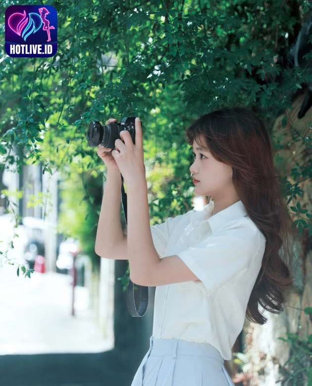 Mengulas Fenomena Fei Xiang Qi Star: Situs Live Bar Bar dan Fenomena Hot51 Mod Apk Terbaru The Beautiful Girl Live Stream 6 - HotLive Fei Xiang Qi-Hot51