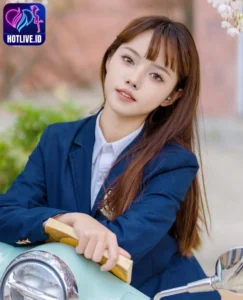 Read more about the article Panduan Lengkap Mengenai Xiao Yi Xian Star Chinese Livestream Hot51: Download Bling2 Live dan Tata Live Mod Apk Apkvipo The Beautiful Girl