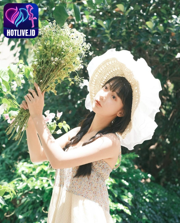 Mengungkap Fenomena Zhou Ling Yi Star Chinese Livestream Hot51: Apakah Aplikasi Ini Aman? Beautiful Girl Live Show 5 - HotLive Zhou Ling Yi-Hot51