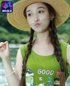 Read more about the article Yu Yan Star Chinese Livestream Hot51: Mengungkap Fenomena dan Cara Mengunduh Hotlive Mod APK Beautiful Girl